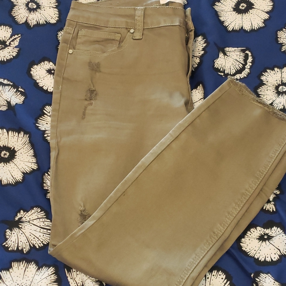 Tillys RSQ Distressed Green Skinny Jean